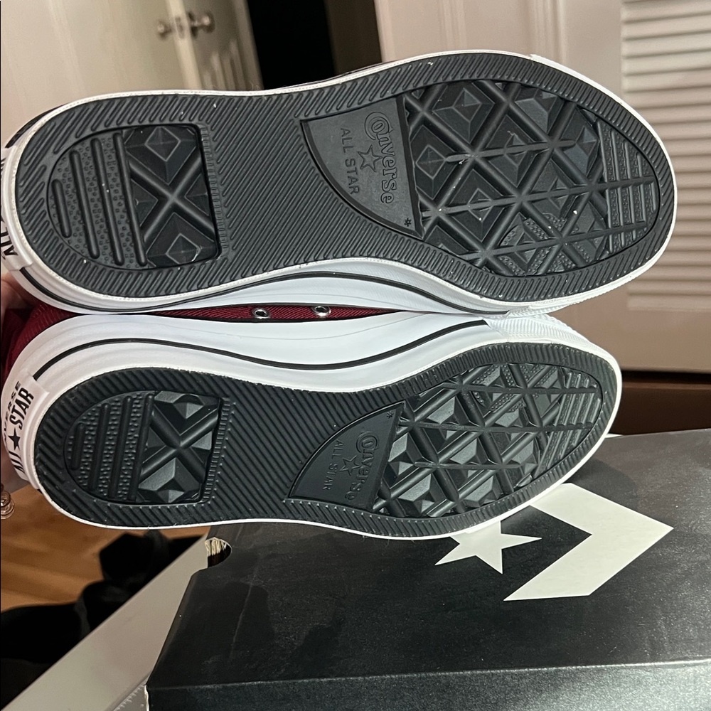 Converse Platform Slip-On Sneakers in Burgundy Red - Picture 3 of 4